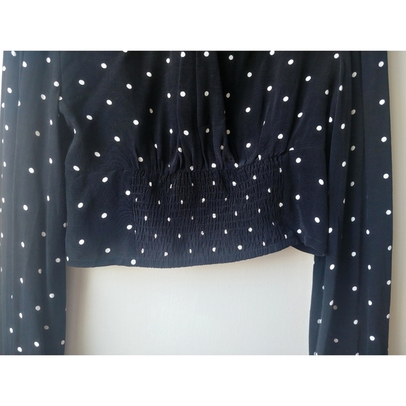 H&M Cropped Polkadot Blouse - Picture 6 of 8